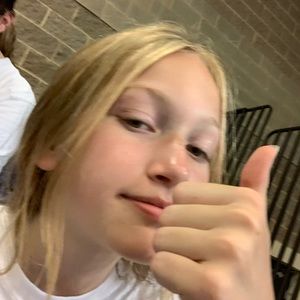 Meet your Posher, Addie